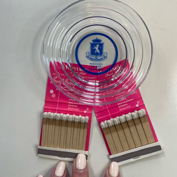 Vintage The Montagu Beach Hotel - Nassau Bahamas Ashtray and Matchbooks (2) Set - Picture 7 of 8